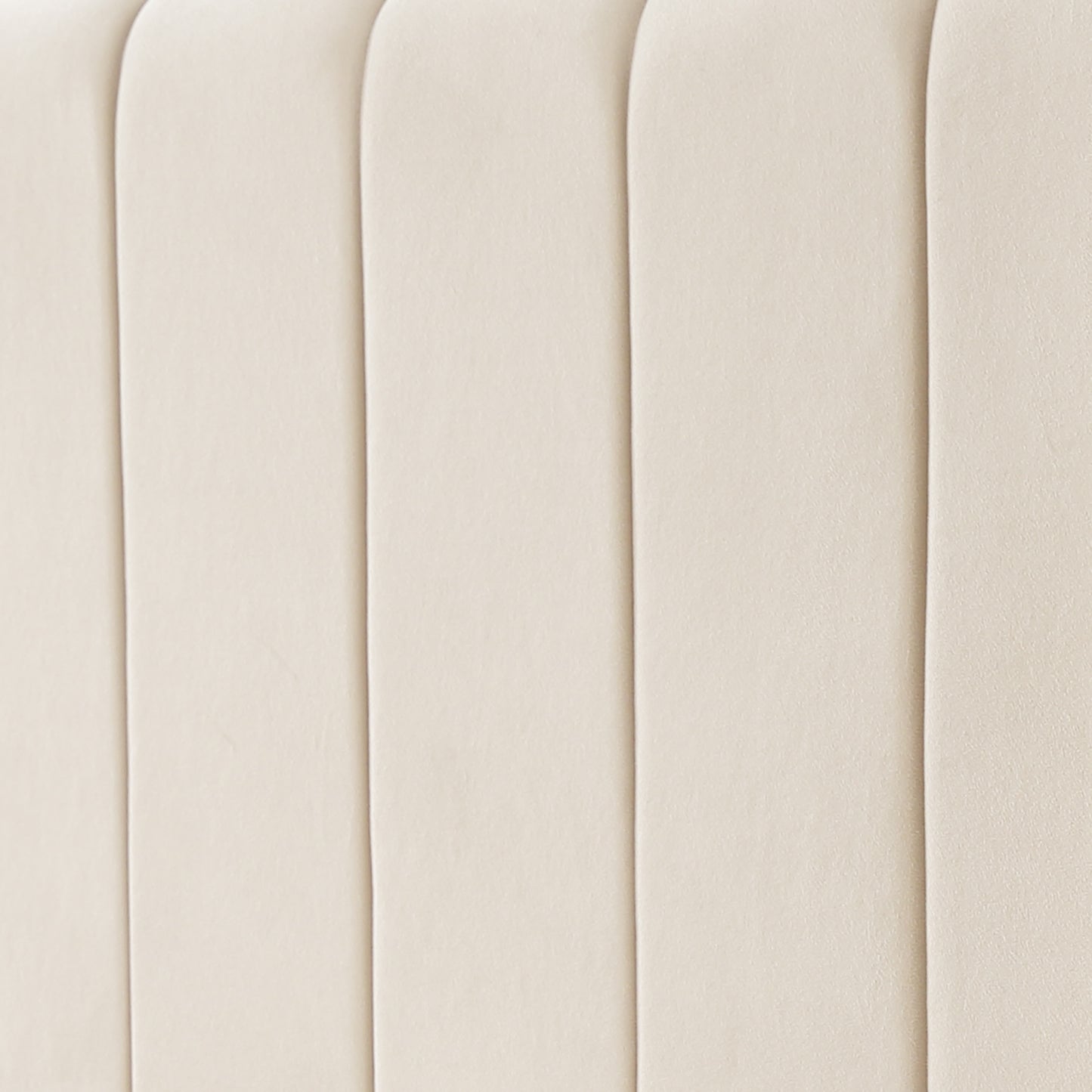 Beige Velve Queen Size Bed - PEIYITAO FURNITURE 