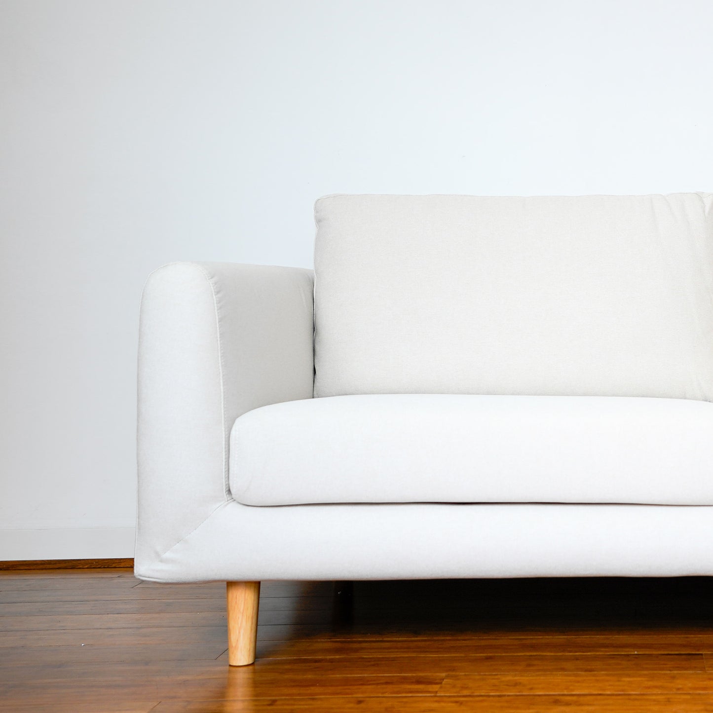 Elegant White/Grey Sofa - PEIYITAO FURNITURE 